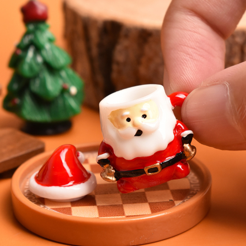 Resin Craft Supplies - Mini Santa Teacup Ornament - Resin