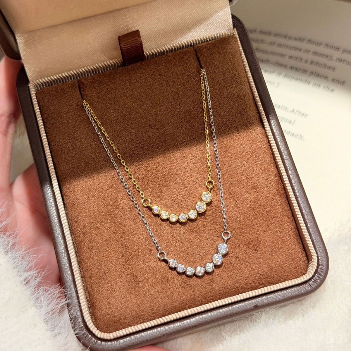 MOVESKI Bezel Set Round Moissa - Bezels Set Pendant review and price