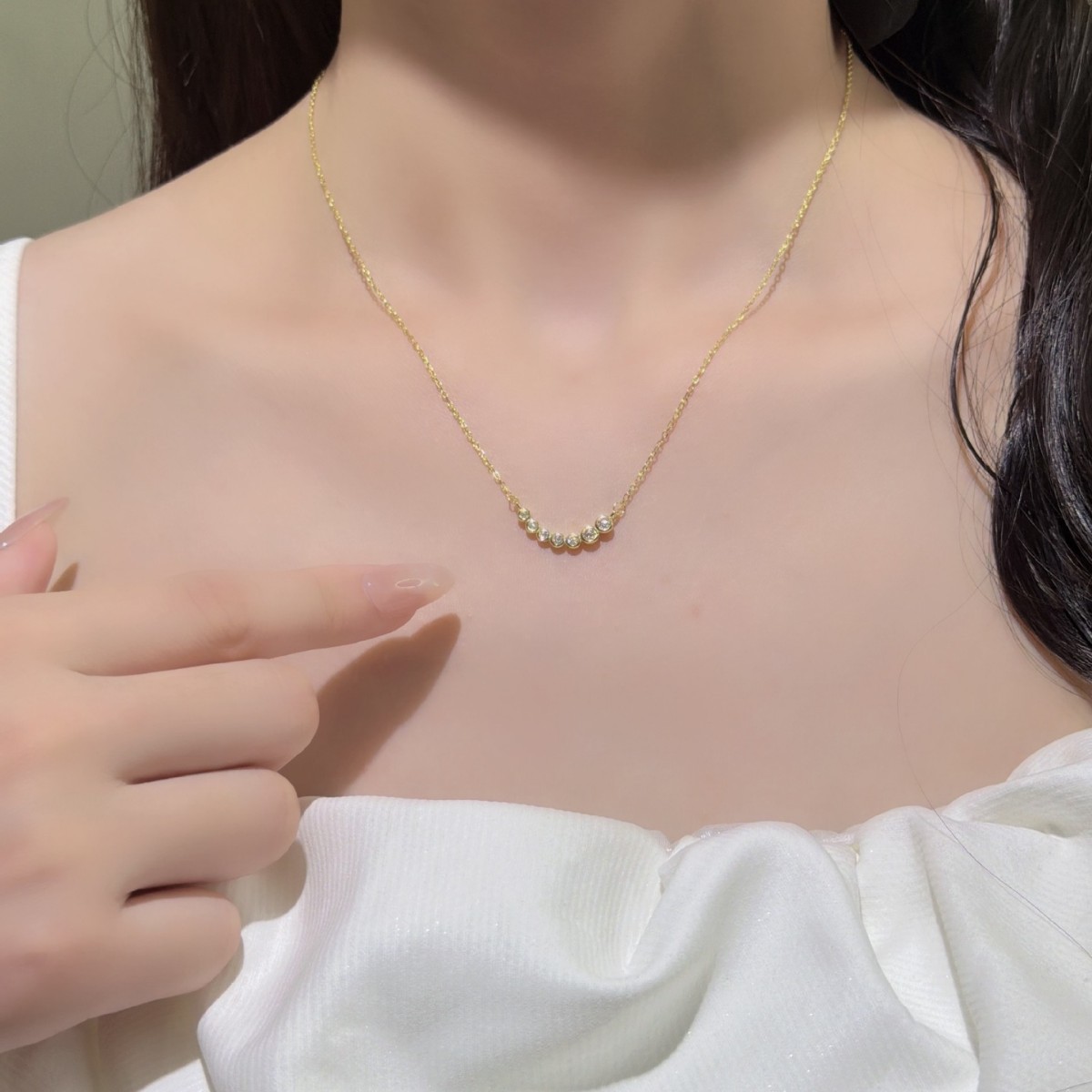 MOVESKI Bezel Set Round Moissa - Bezels Set Pendant review and price